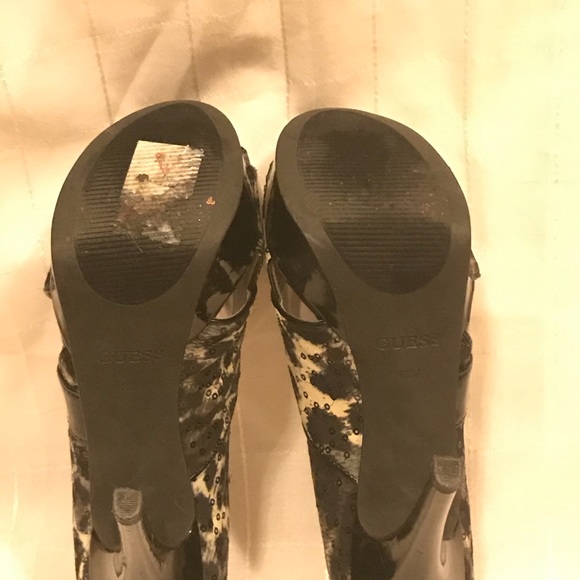 Guess Leopard Print Peeptoe Heels Size 6.5 EUC - Picture 4 of 4